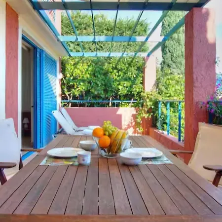 Seaview Martarose בארבאטי