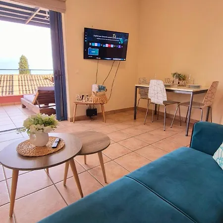 Seaview Martarose